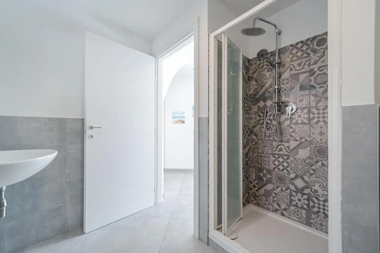 アパート ジェノヴァNew!Central Apt 5 Min Walk From The Metro Brignoleアパートメント